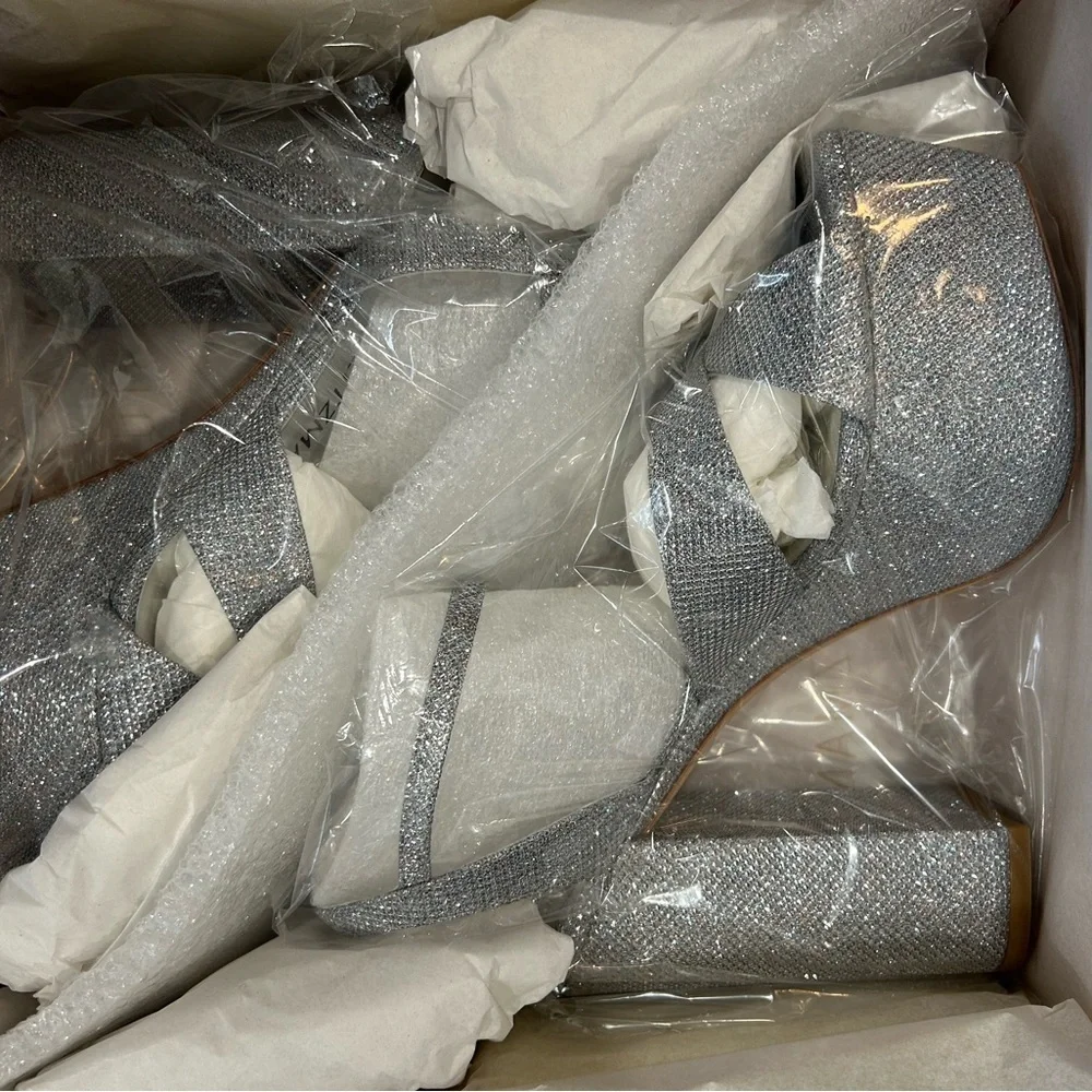 Stuart Weitzman Miami Embellished Platform Sandals – Silver | Size 9B | New